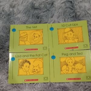 Scholastic Bob Books Set with Yellow Covers
